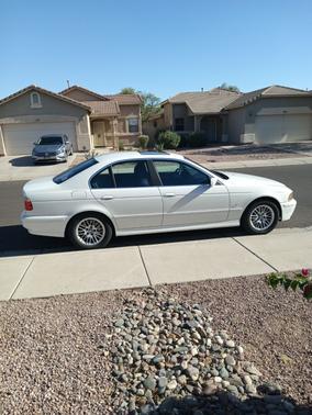 White 2002 BMW 530 i