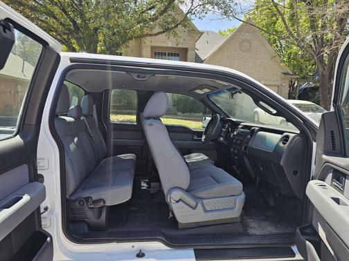 White 2014 Ford F-150 XL
