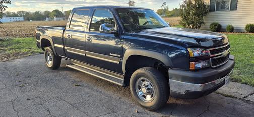 2007 Chevrolet Silverado 2500 LT1 H/D Crew Cab Classic