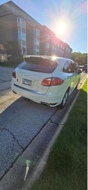 White 2014 Porsche Cayenne Cayenne Diesel