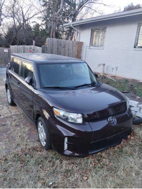 2013 Scion xB Base