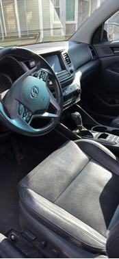 2017 Hyundai TUCSON SE Plus