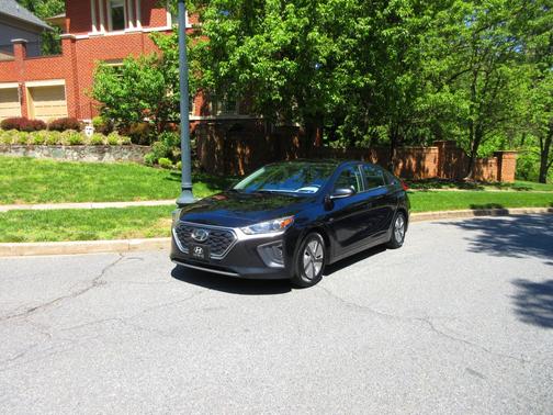 Black 2020 Hyundai IONIQ Hybrid Blue