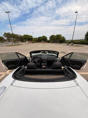 White 2000 Mazda MX-5 Miata Base