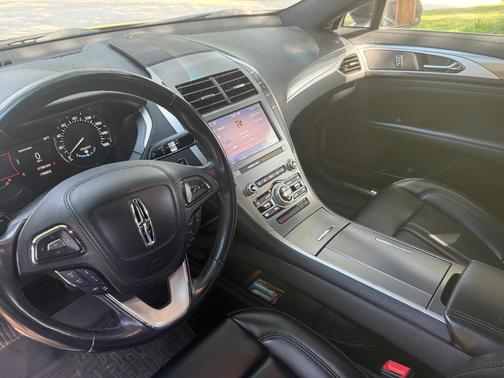 Black 2020 Lincoln MKZ Standard