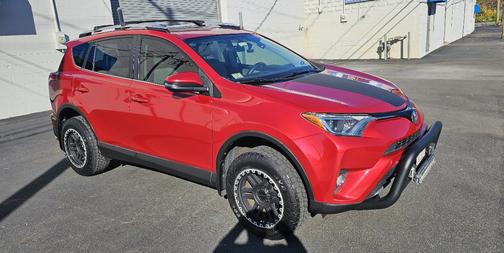 2016 Toyota RAV4 XLE
