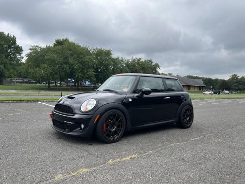 2011 MINI Cooper S Base