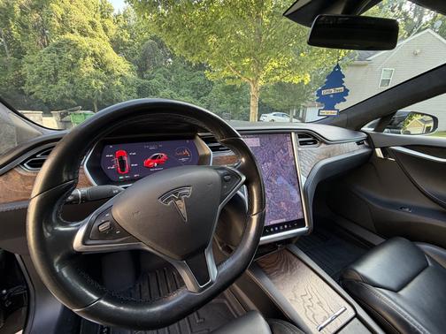 Black 2018 Tesla Model S 100D