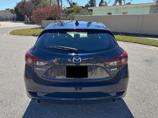 2018 Mazda Mazda3 Grand Touring