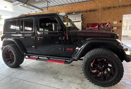 Black 2020 Jeep Wrangler Unlimited Rubicon