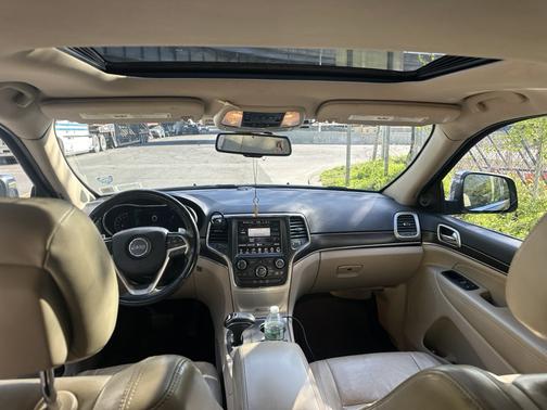 Blue 2014 Jeep Grand Cherokee Limited