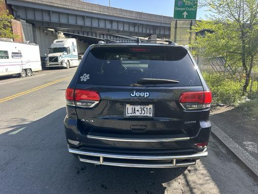 Blue 2014 Jeep Grand Cherokee Limited