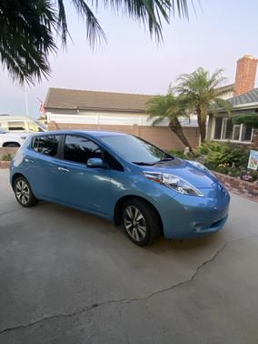 2013 Nissan Leaf SL