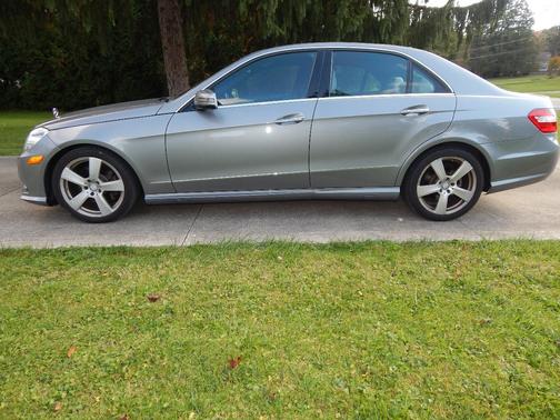 Gray 2011 Mercedes-Benz E-Class E 350 4MATIC