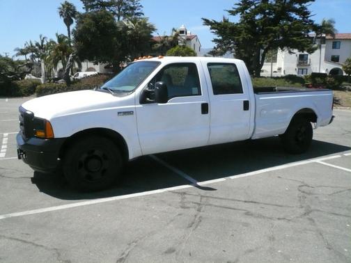 2005 Ford F-350 XL Crew Cab Super Duty