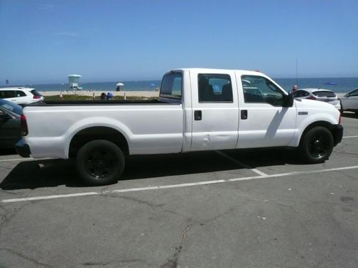 2005 Ford F-350 XL Crew Cab Super Duty
