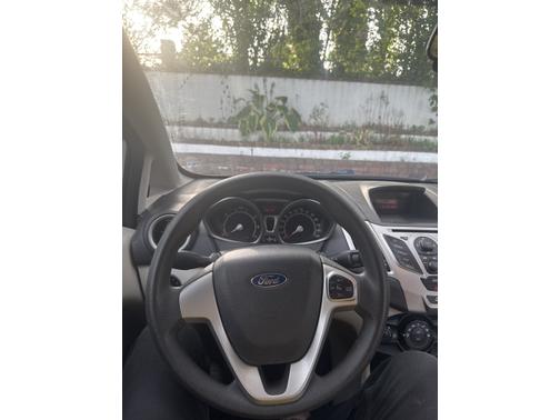 2012 Ford Fiesta SE