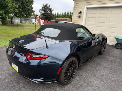 2025 Mazda MX-5 Miata Club
