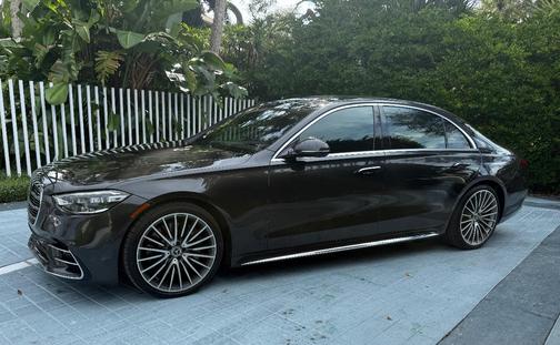 Gray 2021 Mercedes-Benz S-Class S 580 4MATIC
