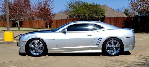Silver 2010 Chevrolet Camaro 2SS