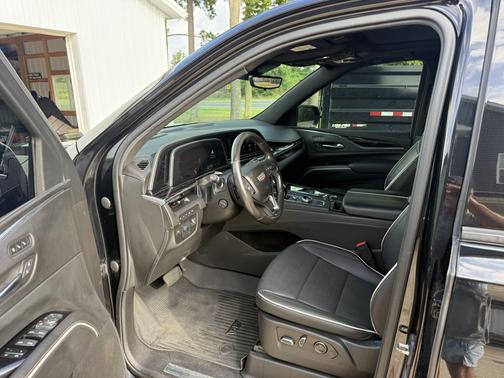 Black 2021 Cadillac Escalade ESV Sport
