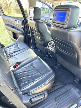 Gray 2013 INFINITI JX35 Base