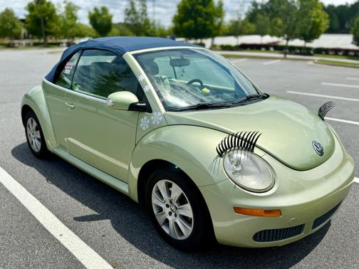 2008 Volkswagen New Beetle S