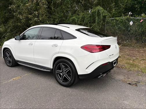 White 2025 Mercedes-Benz GLE 450 4MATIC