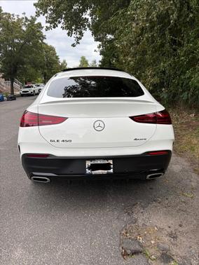 White 2025 Mercedes-Benz GLE 450 4MATIC