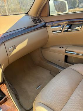 2011 Mercedes-Benz S-Class S 550