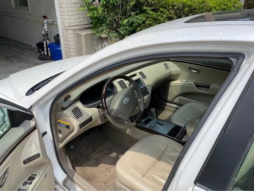 2010 Hyundai Azera Limited