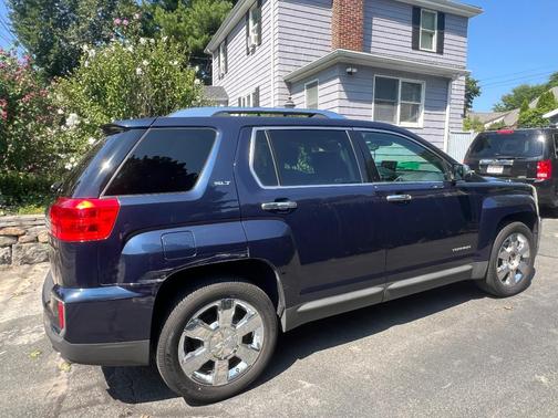 Blue 2016 GMC Terrain SLT
