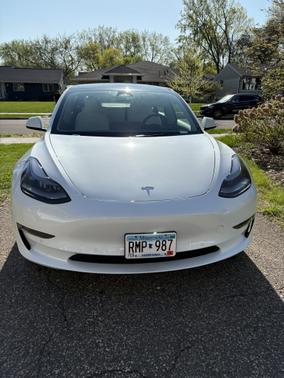 2022 Tesla Model 3 Long Range