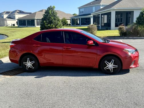 2016 Toyota Corolla LE Plus
