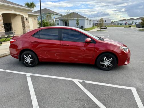 2016 Toyota Corolla LE Plus