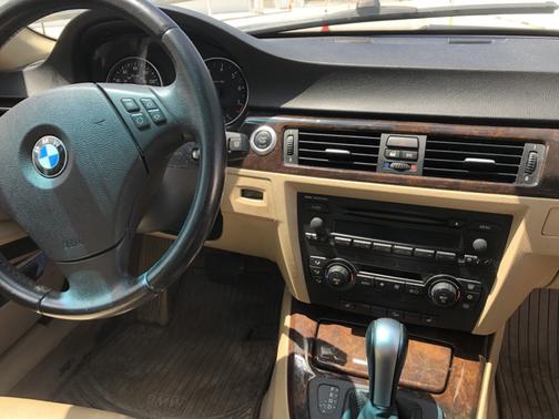 2006 BMW 325 xi