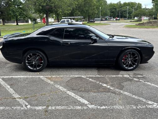 2014 Dodge Challenger SXT