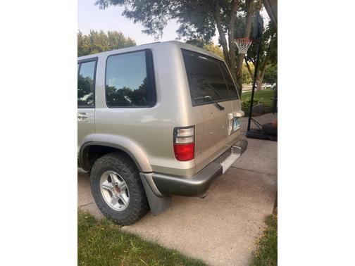 2002 Isuzu Trooper LS