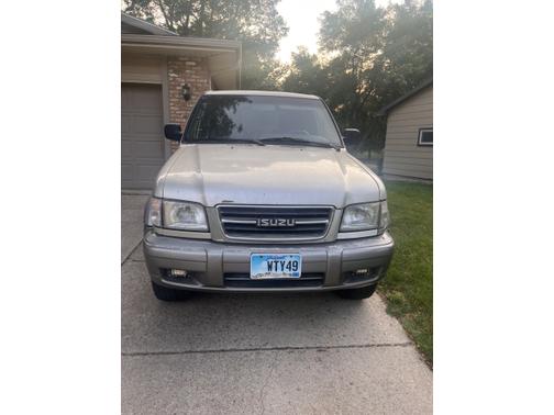 2002 Isuzu Trooper LS
