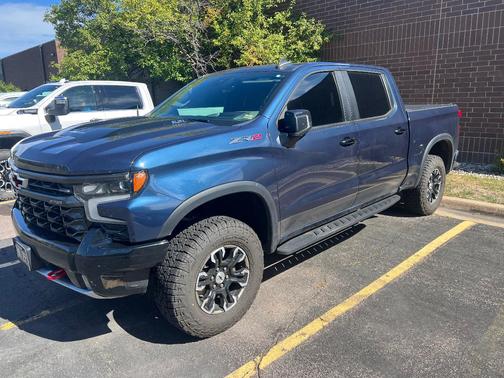 Blue 2022 Chevrolet Silverado 1500 ZR2