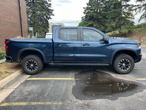 Blue 2022 Chevrolet Silverado 1500 ZR2