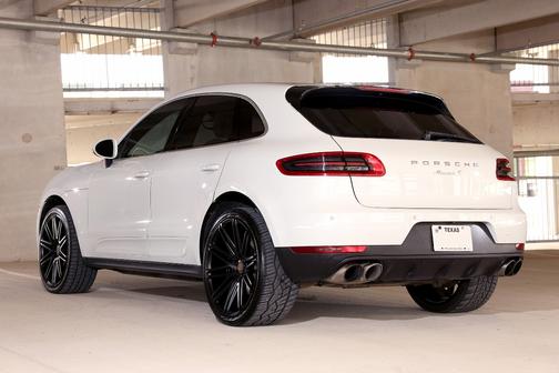 White 2016 Porsche Macan Macan S