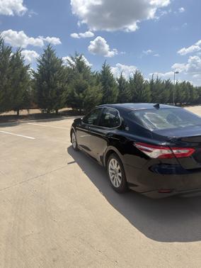 Black 2019 Toyota Camry LE