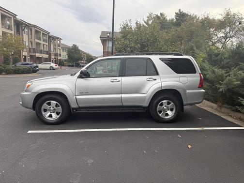 2008 Toyota 4Runner SR5 V8