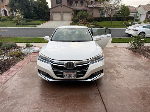 2014 Honda Accord Plug-In Hybrid Base