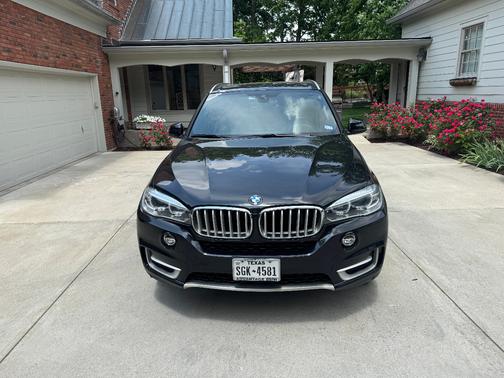 Black 2018 BMW X5 sDrive35i