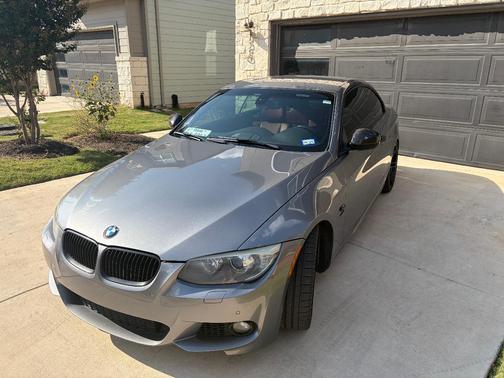 Gray 2012 BMW 335 is