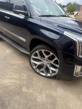 2019 Cadillac Escalade Luxury