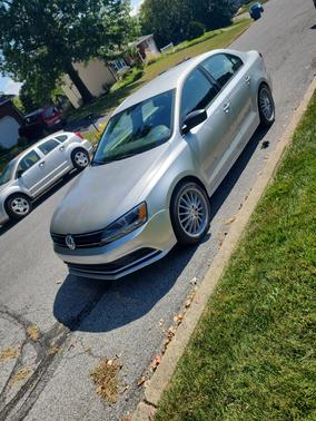 2015 Volkswagen Jetta Auto S w/Technology