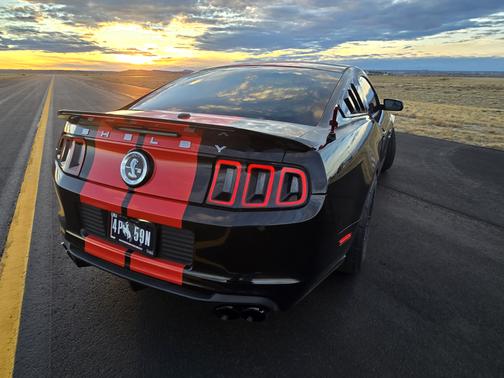 Black 2013 Ford Mustang Shelby GT500